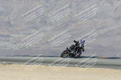 media/Dec-07-2025-CVMA (Sun) [[3e7d2de5dc]]/Race 7-Formula Lightweight Twins Shootout/